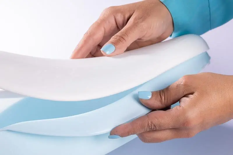 Xino Ergonomic Bedpan, view 6